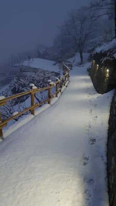 Willa Casa Le Vignole - Aosta Zewnętrze zdjęcie